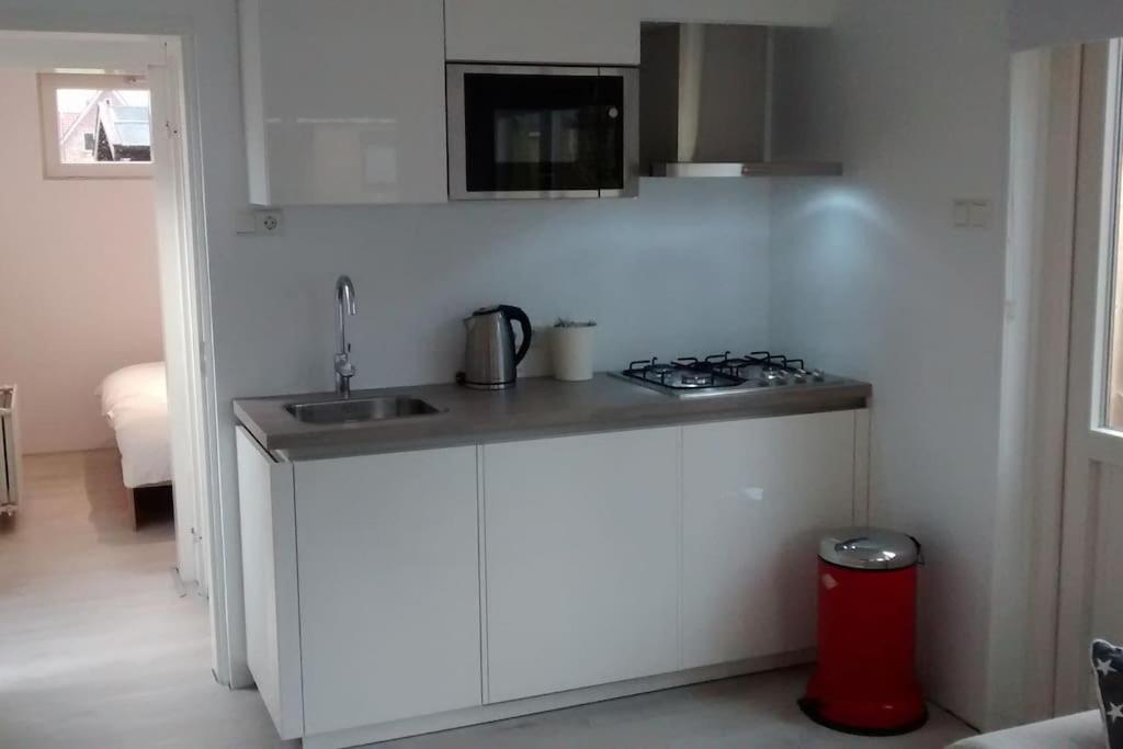 Modern En Sfeervol Appartement Aan Zee Met Airco زوتلاند المظهر الخارجي الصورة