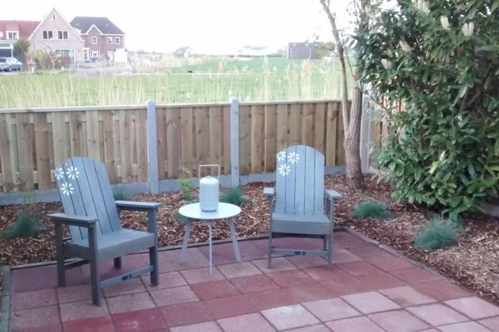 Modern En Sfeervol Appartement Aan Zee Met Airco زوتلاند المظهر الخارجي الصورة